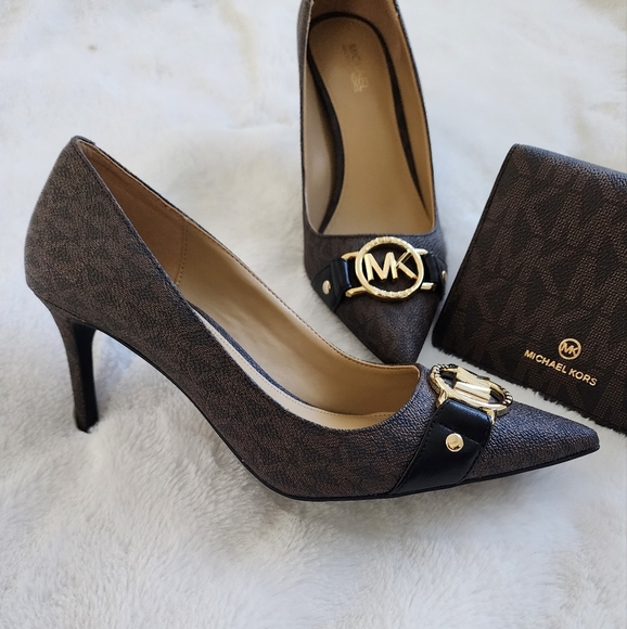 NEW🥰MICHAEL KORS RORY FLEX PUMP BLACK BROWN - Picture 4 of 11
